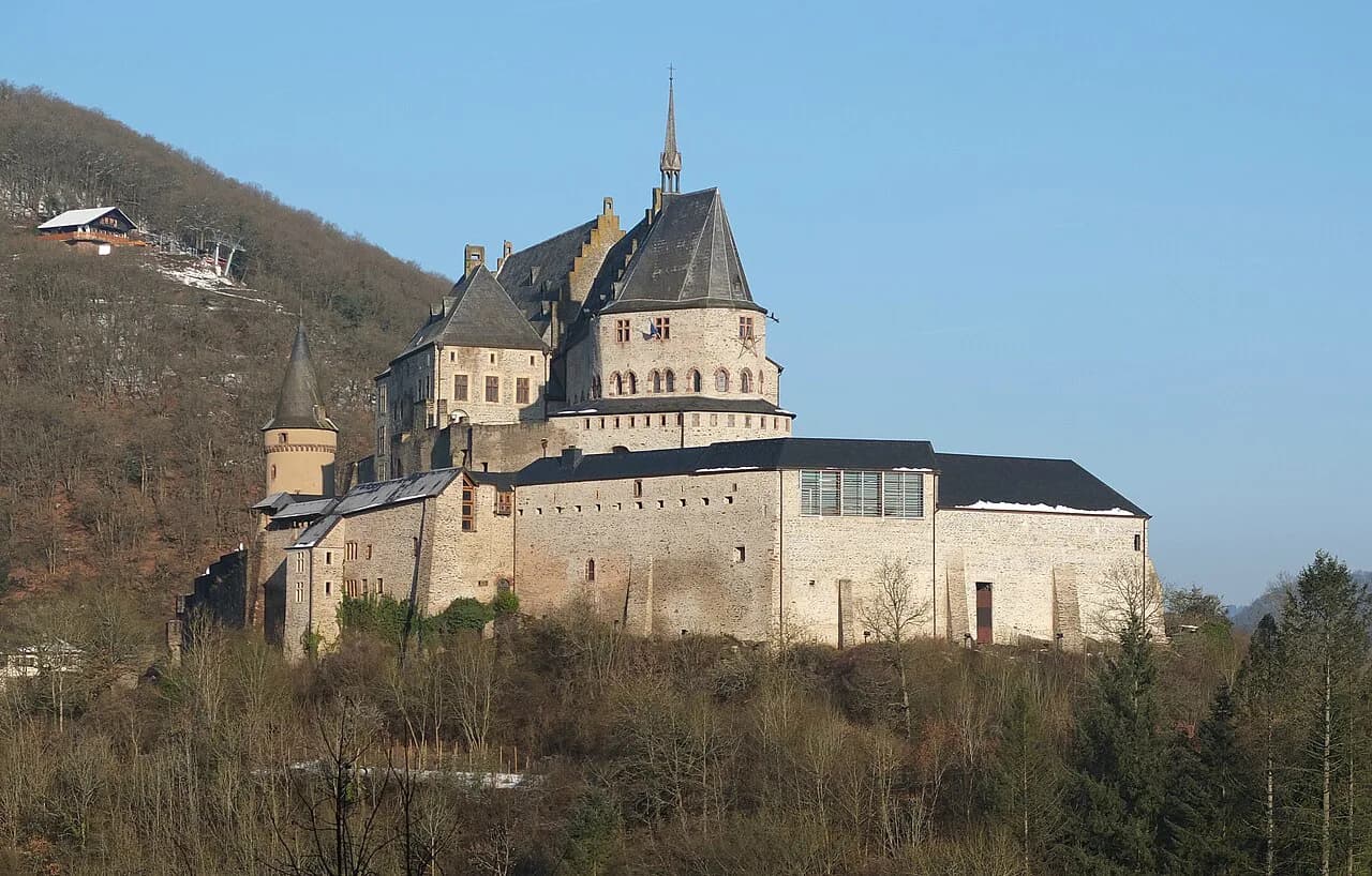 Luxembourg Card Day Trips: Vianden, Larochette, and Beyond the Capital (2026 Guide)