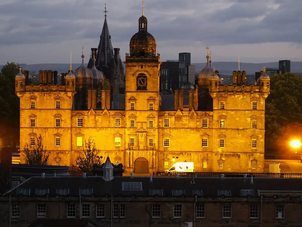 Best Edinburgh City Pass: 2026 Comparison Guide