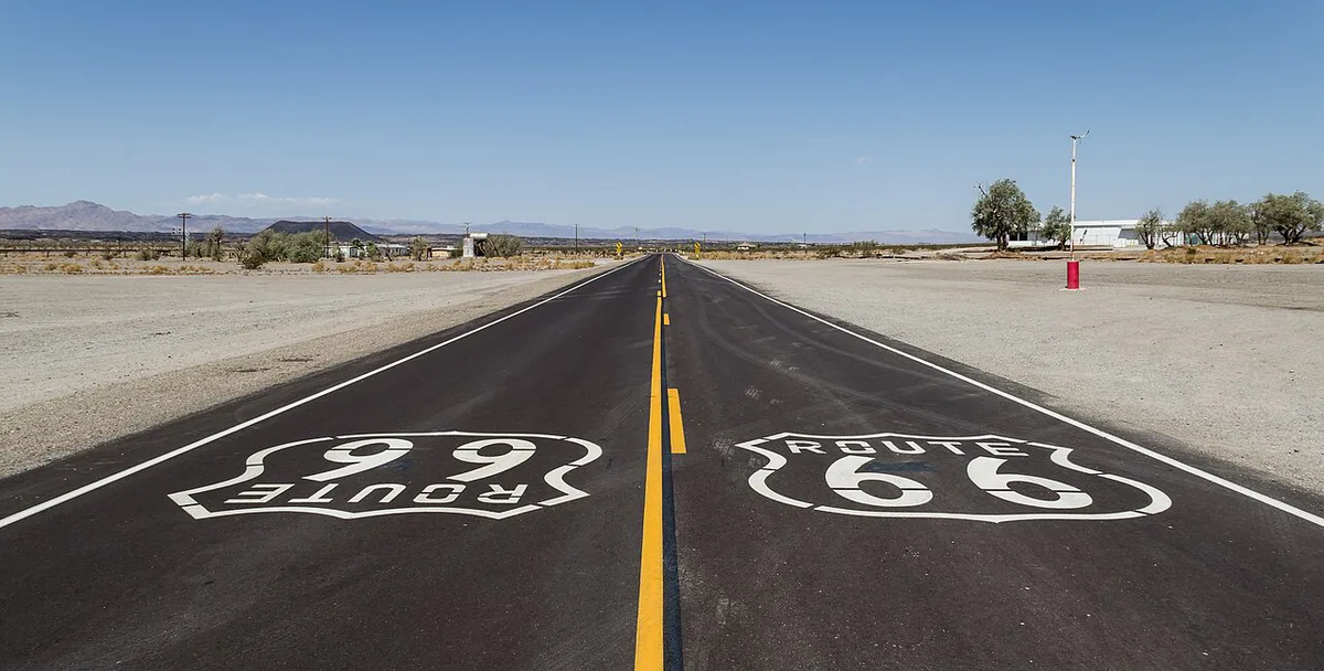 Amboy (California USA) Hist. Route 66 -- 2012 -- 1 — 1