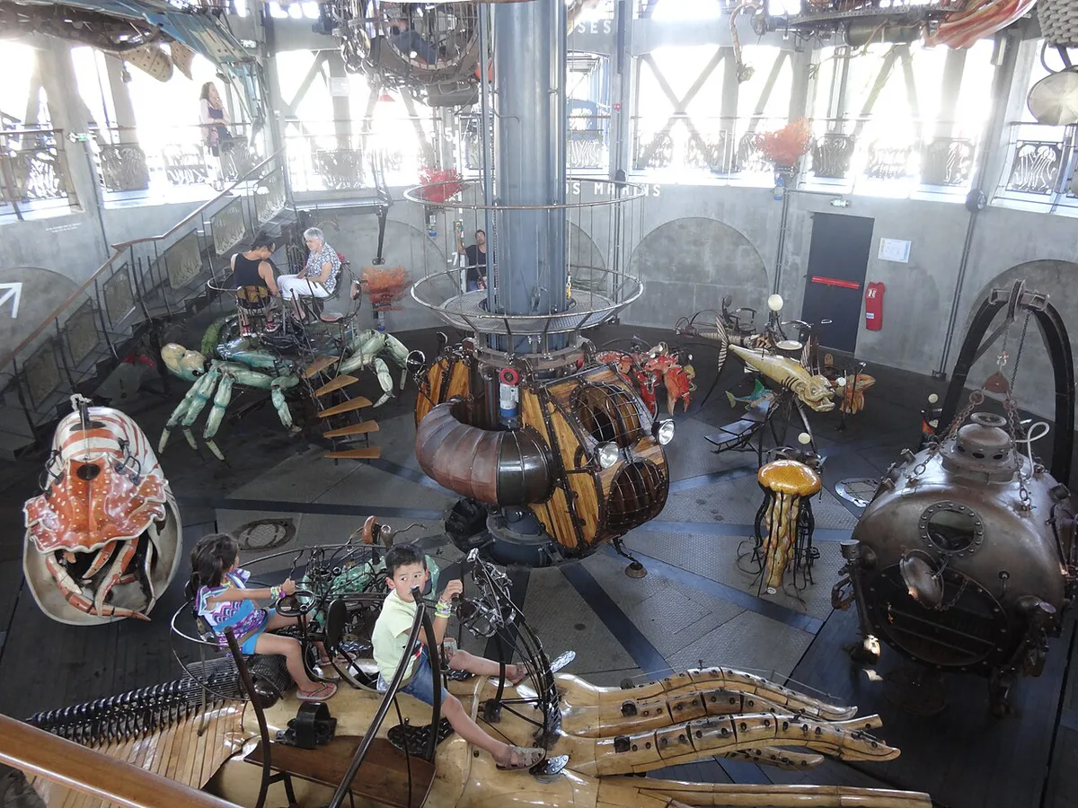 Le Grand Éléphant at Les Machines de l'île in Nantes, France — 1
